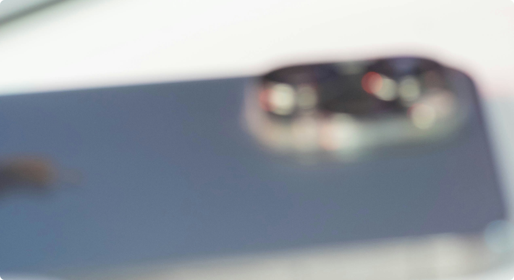 携帯電話の潜望鏡レンズの外観検査